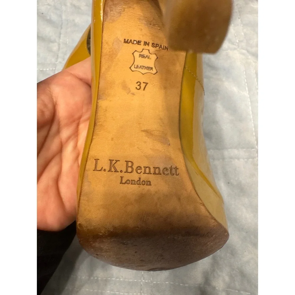 L.K.‎ Bennett London Gold Patent Leather Platform Heels Size 37